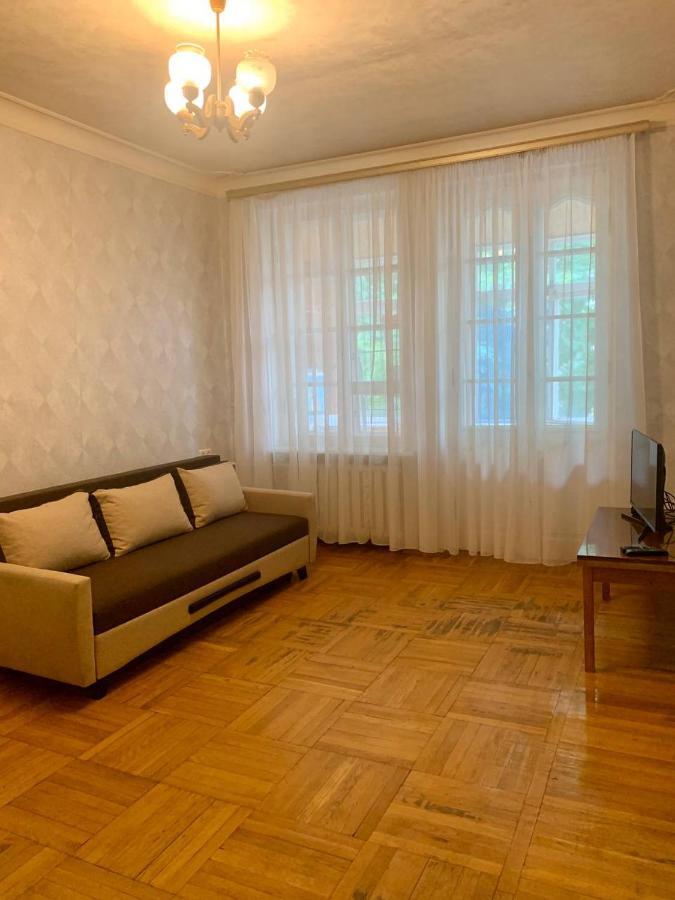 Цум Пассаж Яворницького 55 Apartment Dnipro Ngoại thất bức ảnh